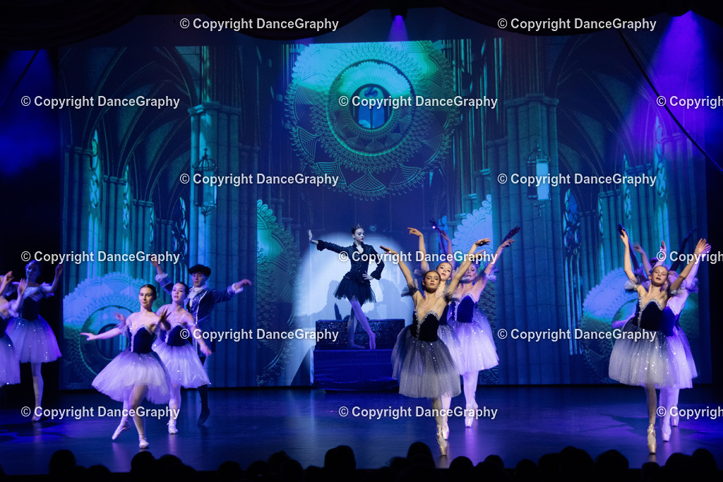 GPHY1650 | DanceGraphy - Realisiert mit Pictrs.com