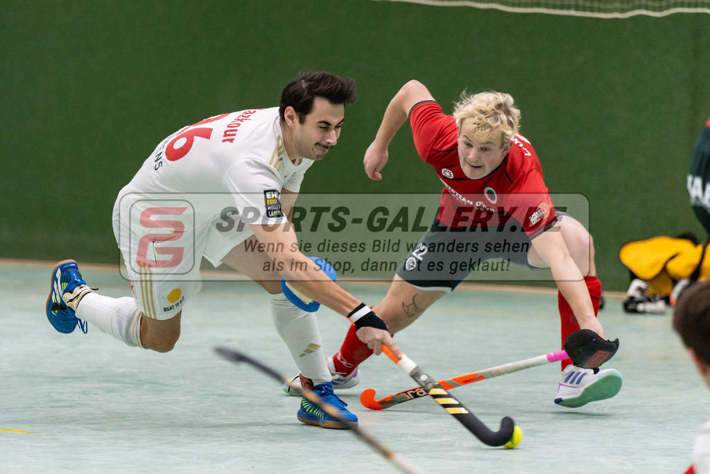 SFE_20250112_0031 | Köln, Deutschland, 12.01.2025:  ßHockey 1. Bundesliga Damen Rot-Weiss Köln - Crefelder HTC im KTHC Stadion Rot-Weiss Köln Tennis and Hockey Club am 12.01.2025 in Köln, Deutschland. (Foto von Stephan Fehrmann)Köln, Germany, 12.01.2025: ßHockey 1. Bundesliga Damen Rot-Weiss Köln - Crefelder HTC in KTHC Stadion Rot-Weiss Köln Tennis and Hockey Club at 12.01.2025 in Köln, Deutschland. (Foto from Stephan Fehrmann)