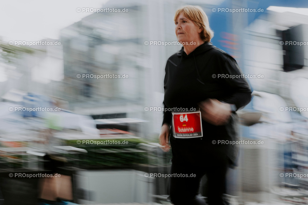 240825_Treppenlauf-483 | Professionelle Fotos Ihrer Laufsportveranstaltung.