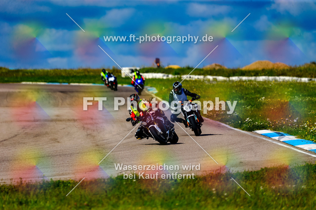 086-5851 | Hier findet Ihr Bilder von Touristenfahrten auf der Nürburgring Nordschleife oder von anderen Veranstaltungen die ich besucht habe. Viel Spass beim Durch Schauen 