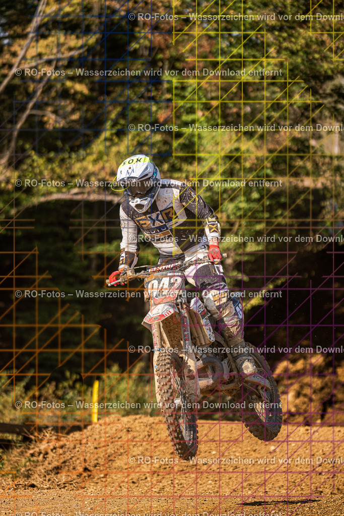 Sechshelden 2026 Sonntag  -3000 | Sportfotografie von RO-Fotos: Motorsport, Motocross, Enduro, Laufveranstaltungen und Triathlon. Professionelle Fotos von Sportlern und Events. - Realisiert mit Pictrs.com