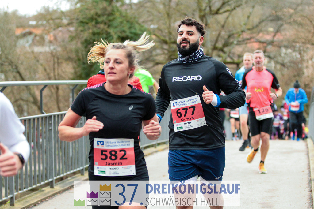 VR Bank Hauptlauf 10000m | 3 Koenigslauf 2023 - Realisiert mit Pictrs.com