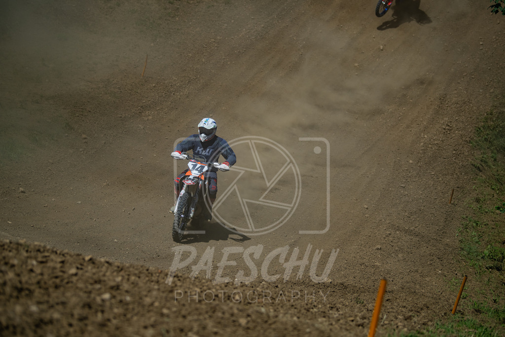 Se E+R (367) | Paeschuphoto Shop - Wer nicht sucht der auch nicht findet.Ob Motocrossbilder oder von einem besuchtem Spiel, Hauptsache Action. - Realisiert mit Pictrs.com