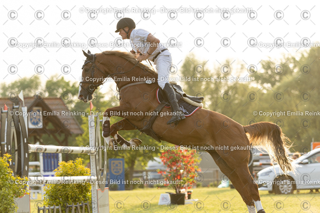 CL5A1539 | Emilia Reinking Fotografie - Realisiert mit Pictrs.com