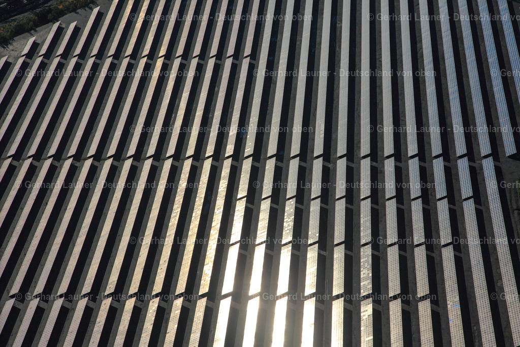 3070511 | Solarpark bei Ulm