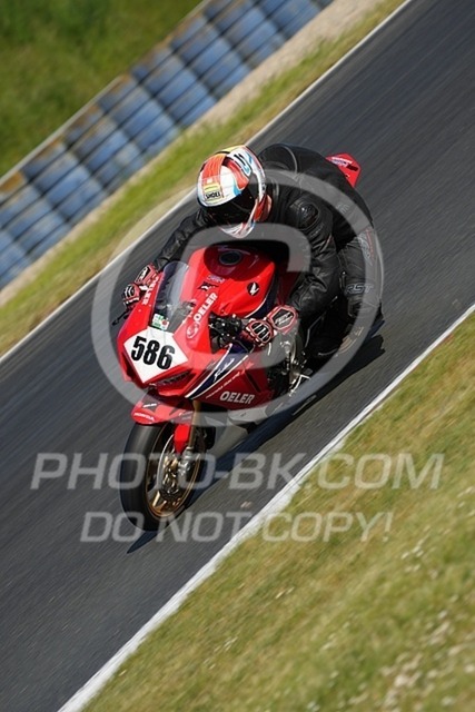 2025_05_12_PBK_15831 | Sportfotografie; SlowMotion; Video; Rennstrecke; Hafeneger; Speer; Racing; RSE; BMW; CBO; Trackday; Motorsportarena; Hockenheimring; Brno; Most; Barcelona; Valencia