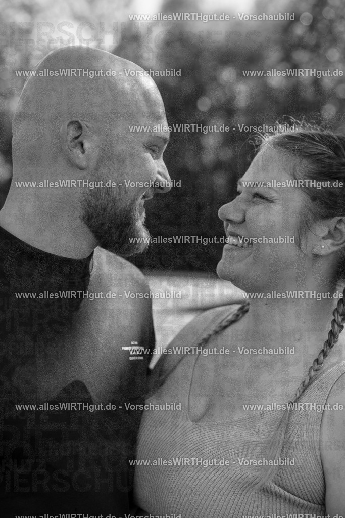 Hundeschwimmen_Volksbad_2026-allesWIRTHgut_Tierfotografie-2609061134-104448-7R509719 | Professionelle Tierfotografie in Mönchengladbach von Daniel Wirth (allesWIRTHgut). Liebevolle & natürliche Bilder von Hunden & Katzen für unvergessliche Erinnerungen.