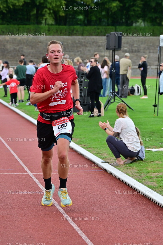 2026-08-23_Sparkassenlauf_10KM_RKrü_000337 | Die Fotografen - Realisiert mit Pictrs.com