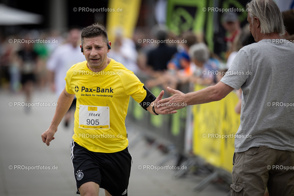 Stadionlauf Köln, 26.05.2024 | Impressionen von Stadionlauf Köln am 26.05.2024 rund um das RheinEnergie-Stadion in Koeln-Müngersdorf.
