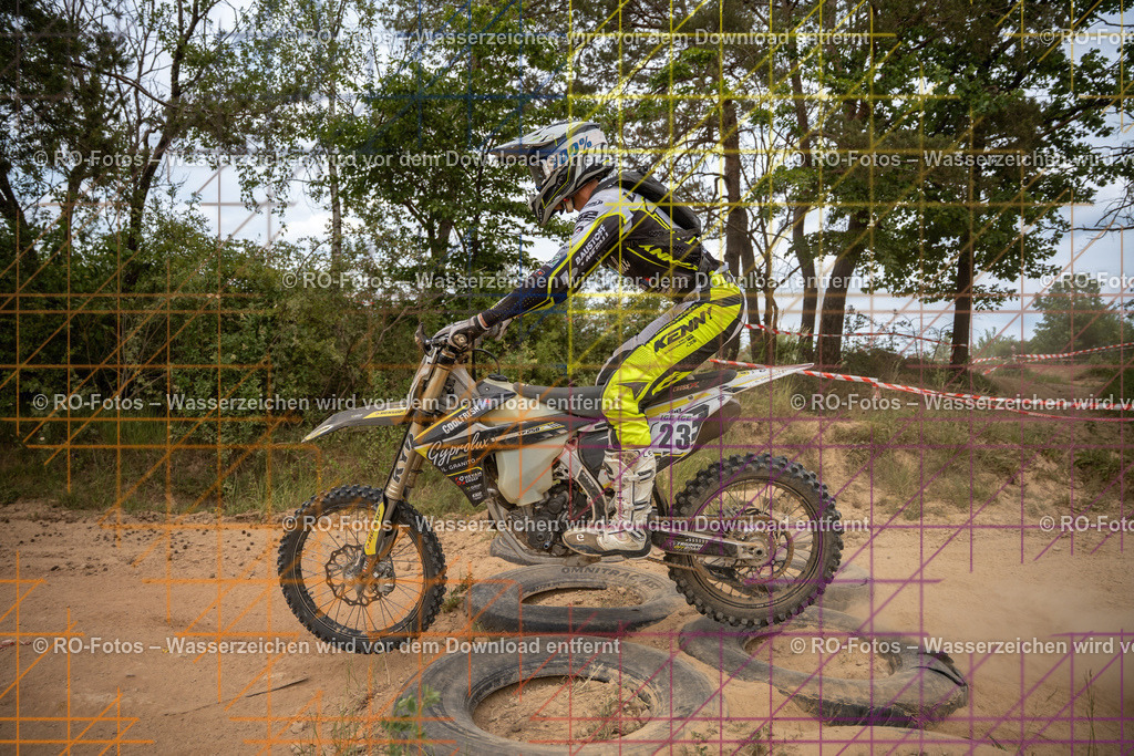 Niederwürzbach 5 Lauf-368 | Sportfotografie von RO-Fotos: Motorsport, Motocross, Enduro, Laufveranstaltungen und Triathlon. Professionelle Fotos von Sportlern und Events. - Realisiert mit Pictrs.com