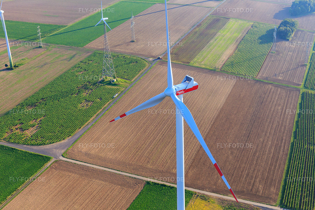 Luftbild: Windpark Hochborn-Gau-Heppenheim in Gau-Heppenheim im Bundesland Rheinland-Pfalz in Deutschland. Foto: IMG_103170.jpg vom 29.08.2017 durch Werner Riehm/FLY-FOTO.de
