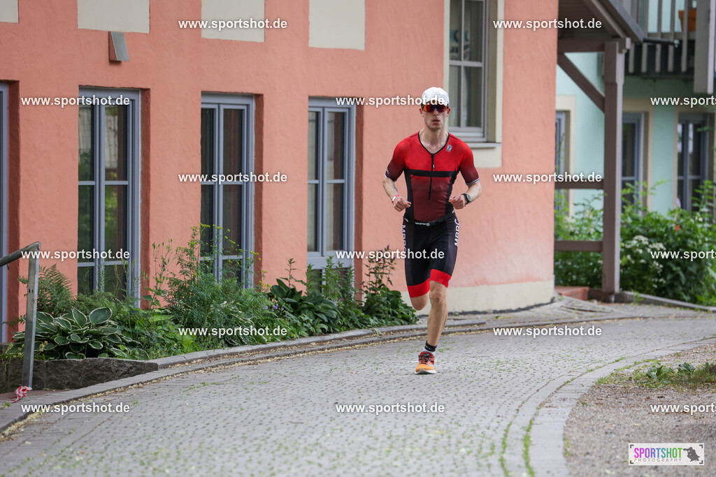 KSZ_3965 | Stadttriathlon Erding 2025. #yourpictrs #sportshot_your_pictrs @Sportshotphotography #stadttriathlonerding Copyright: www.sportshot.de