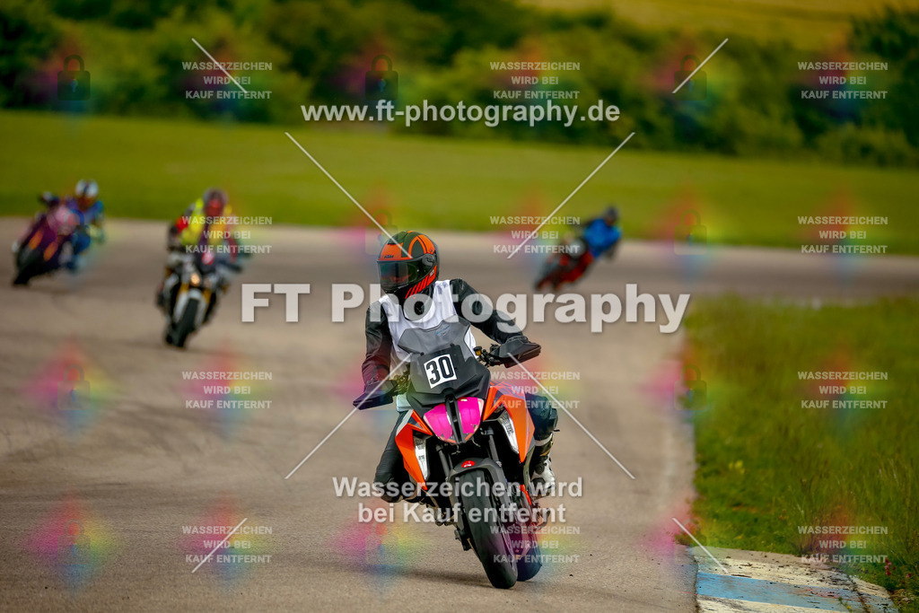 _MOT2447 | Hier findet Ihr Bilder von Touristenfahrten auf der Nürburgring Nordschleife oder von anderen Veranstaltungen die ich besucht habe. Viel Spass beim Durch Schauen 