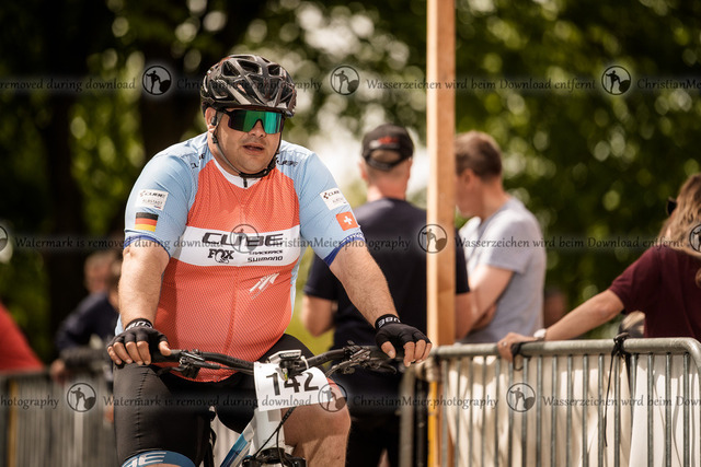 Eierlesen 2026 | Sie wurden bei einem Event oder Sportanlass fotografiert? Hier finden sie ihre Bilder! - Realisiert mit Pictrs.com