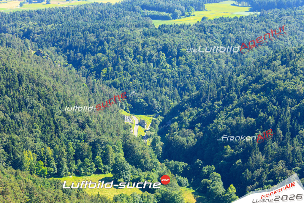 Die Luftaufnahme Waßmannsmuehle - Weismain wurde vom UL-Flugzeug (keine Drohne) aus fotografiert.Hohe Druck- Auflösung-die Geschenkidee!
