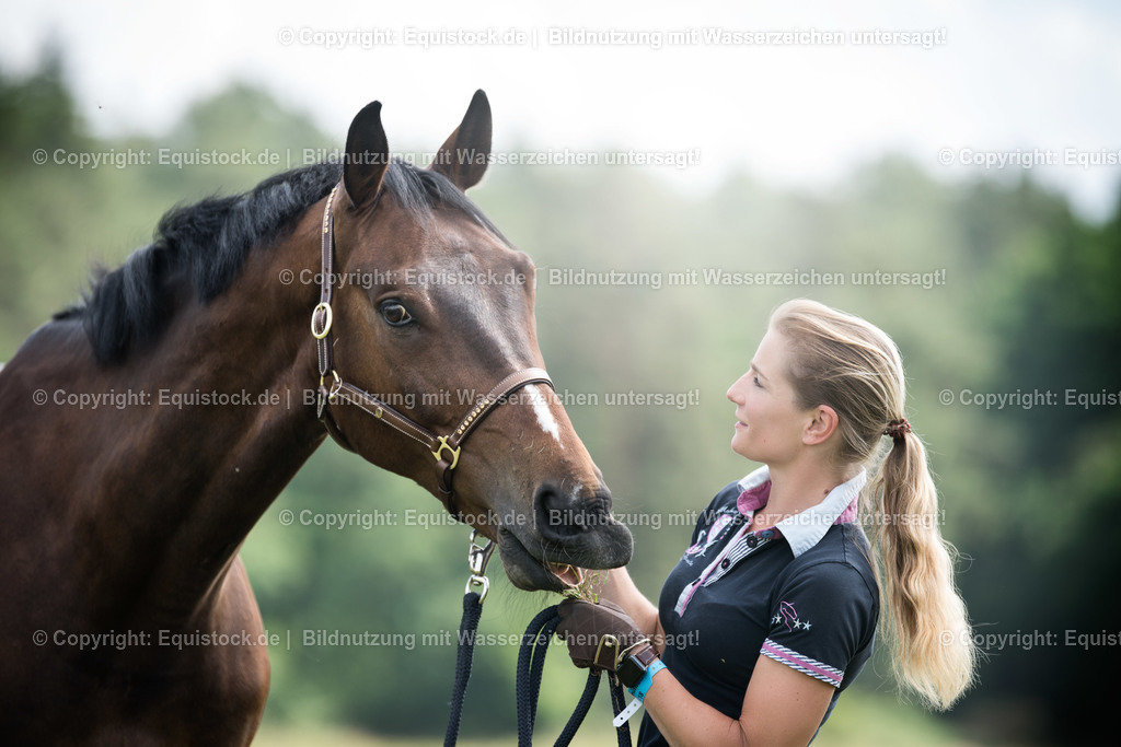 TS_20180615_Julia_Mestern_0001 | equistock