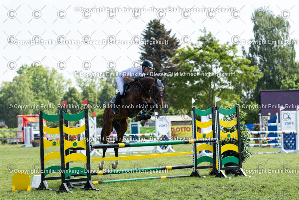 CL5A8370 | Emilia Reinking Fotografie - Realisiert mit Pictrs.com