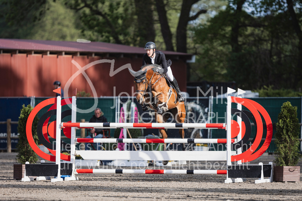 250506_Mühlen_Youngster-M-609 | Deine schönsten Turniermomente als professionelle Fotos! Entdecke hochwertige Pferdesport-Fotografie im Online-Shop. Jetzt Fotos finden & bestellen!