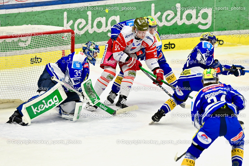EC IDM Wärmepumpen VSV vs. HCB Südtirol Alperia | #35 Joe Cannata EC VSV, #39 Brett Pollock HCB Südtirol Alperia, #14 Johannes Tschurnig EC VSV, #71 Steven Strong EC VSV, EC IDM Wärmepumpen VSV vs. HCB Südtirol Alperia, EC IDM Wärmepumpen VSV vs. HCB Südtirol Alperia am 28.12.2025 in Villach (Stadthalle Villach), Austria, (Photo by Bernd Stefan)