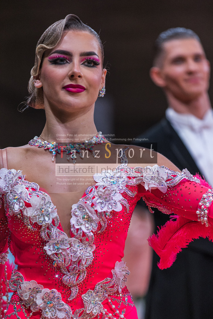 20250819_WDSF-Open-RS-Std_0237 | Tanzsportbilder, Standardtanz, Lateintanz, WDSF, DTV, LTVB, dancecomp, goc, hessen tanzt, blaues band der spree, walzer, tango, wiener walzer, slowfox, quickstepp, samba, rumba, cha-cha-cha, paso doble. jive, hd-kroft photography, turniertanzsport