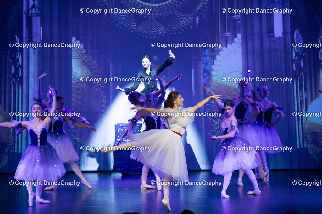 GPHY1588 | DanceGraphy - Realisiert mit Pictrs.com