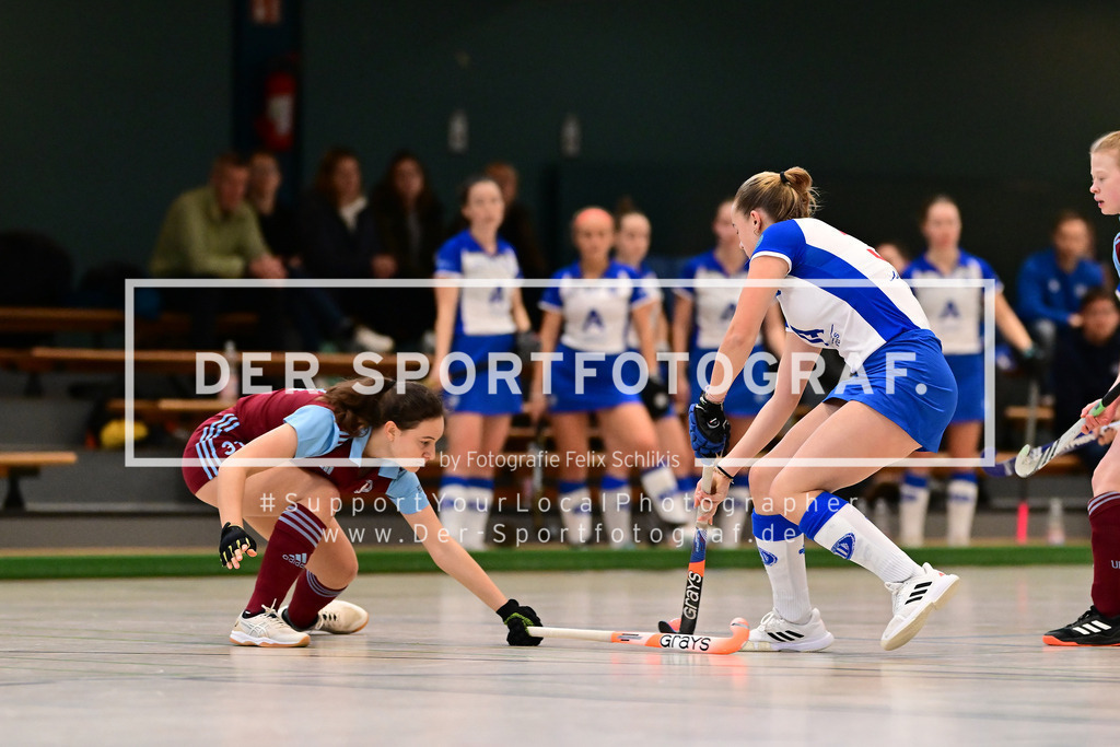 Hockey I Frauen I Halle 2024-2025 I 1. Bundesliga Nord I 7. Spieltag I Großflottbeker THGC - UHC Hamburg I 033742 | Der Sportfotograf. - Realisiert mit Pictrs.com