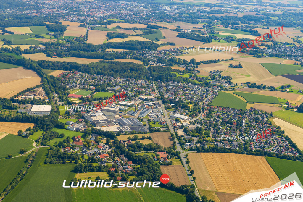 Luftbild Vs Google Maps  Kachtenhausen  Lage -Das Luftbild wurde 2025 vom UL-Flugzeug heraus erstellt ( keine Drohnenluftbilder ) - Hochauflösende Luftaufnahme -Nicht vergleichbar mit Google Maps oder Satelittenbilder- Die Geschenkidee !Mit Lizenz und Bildrechte bestellbar