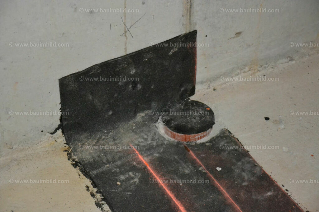 bib-lg07-mauerarbeiten-0222 | Nach LV-Leistungsgruppen sortierte Detailfotos über den Bau eines Hauses. Alle Hausbau-Bilder direkt vom Urheber und Autor der Website Haus-Selber-Bauen.com