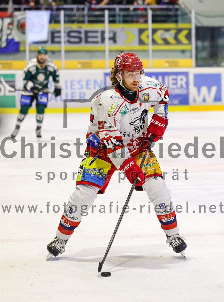 2026-02-20_085_TSV_Erding_gegen_Deggendorfer_SC | Erding, Deutschland, 20.02.2026:Eishockey, Oberliga Süd 2025 / 2026, 49. Spieltag, TSV Erding gegen Deggendorfer SC, Endergebnis: 4:1Marco Baßler (Deggendorfer SC, #44)Foto: Christian Riedel / fotografie-riedel.net