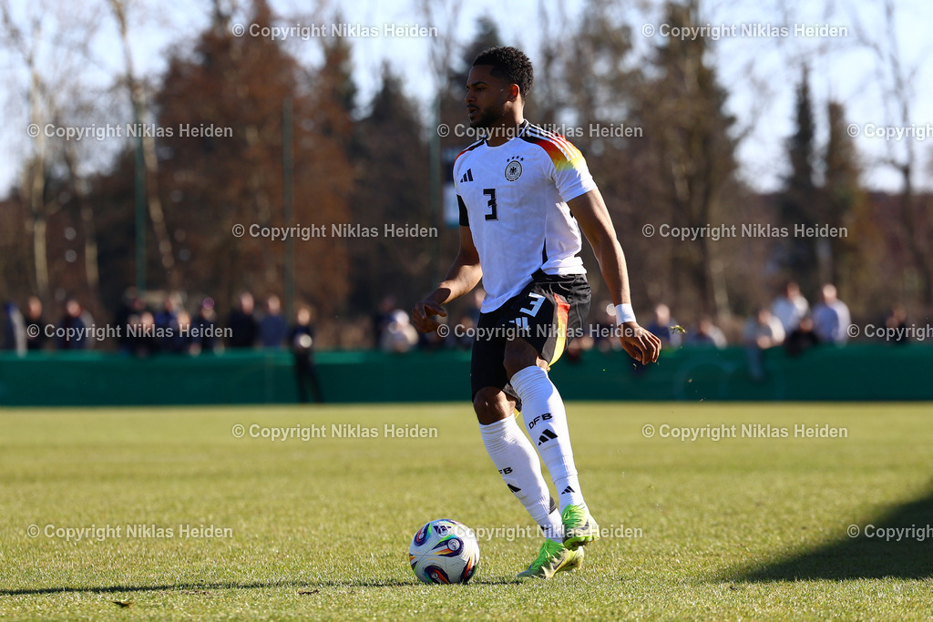 NH_DeutschlandU19_SlowenienU19_UEFAQualifikationsturnier_19032025 | #3 Almugera Kabar (Deutschland U19)Fußball I Junioren I UEFA-U19-Europameisterschaft I Saison 2024-2025 I Qualifikationsturnier I Deutschland U19 - Slowenien U19 I 19.03.2025 I Drömlingstadion