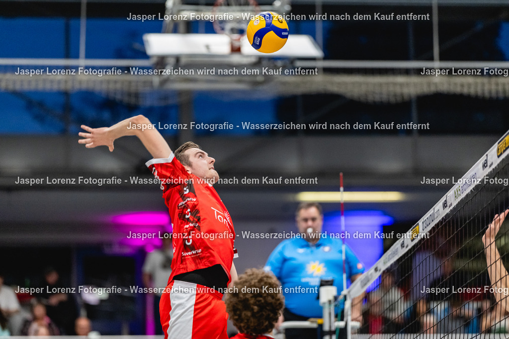 Volleyball I Herren I Saison 2026-2027 I 2. Bundesliga Nord I 03. Spieltag I Kieler TV - TSV Giesen GRIZZLYS II | Jasper Lorenz Fotografie - Realisiert mit Pictrs.com