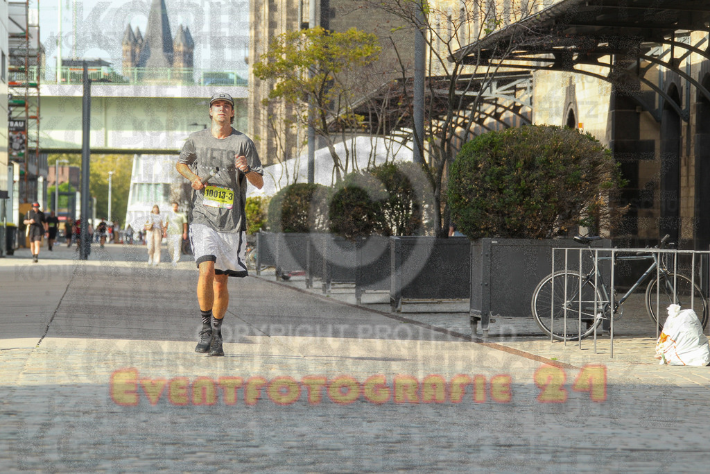 250920_1550_EV4_9604 | Sportfotografie im Rhein-Sieg Kreis, Köln, Bonn, NRW, Rheinland Pfalz, Hessen, etc. Unser Tätigkeitsfeld umfasst den Laufsport vom Volkslauf über den Marathon, Duathlon, Triathon bis zum Ultralauf wie Kölnpfad Ultra oder Schindertrail.