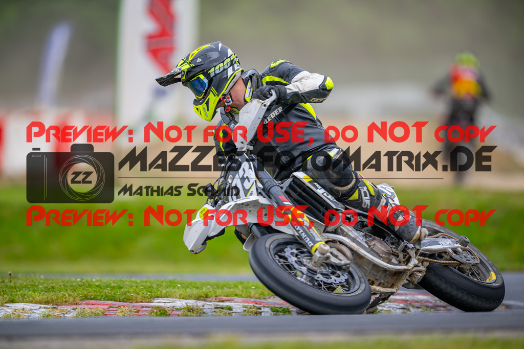 MaZZes-Fotomatrix-20260508-53199 | G2