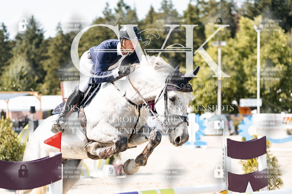 CK902295 | Turnierfotografie Pferdefotografie Trier Rheinland-Pfalz Pferdesport Reitsport Tierfotografie Sportfotografie Pferdevideo Pferdevideografie Equestrianvideography equestrianphotography  - Realisiert mit Pictrs.com