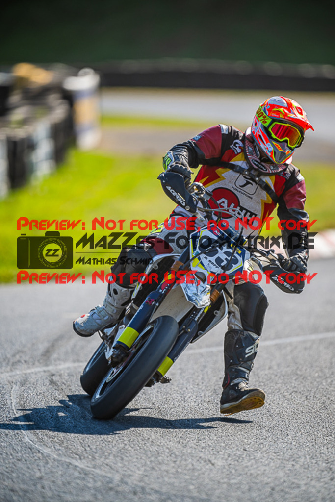 MaZZes_FotoMatrix_230916_3501 | UE40