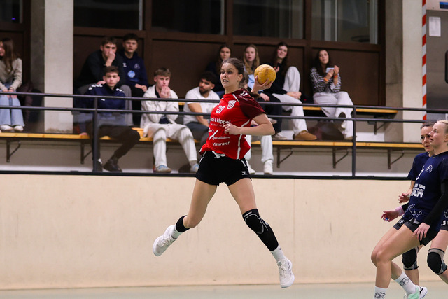 Handball I Damen I Saison 2025-2026 I Verbandsliga Süd I HSG Kalkberg 06 - MTV Dänischenhagen I 14.12.2025.35 | Julia Dütschke (20, MTV Dänischenhagen) - Realisiert mit Pictrs.com