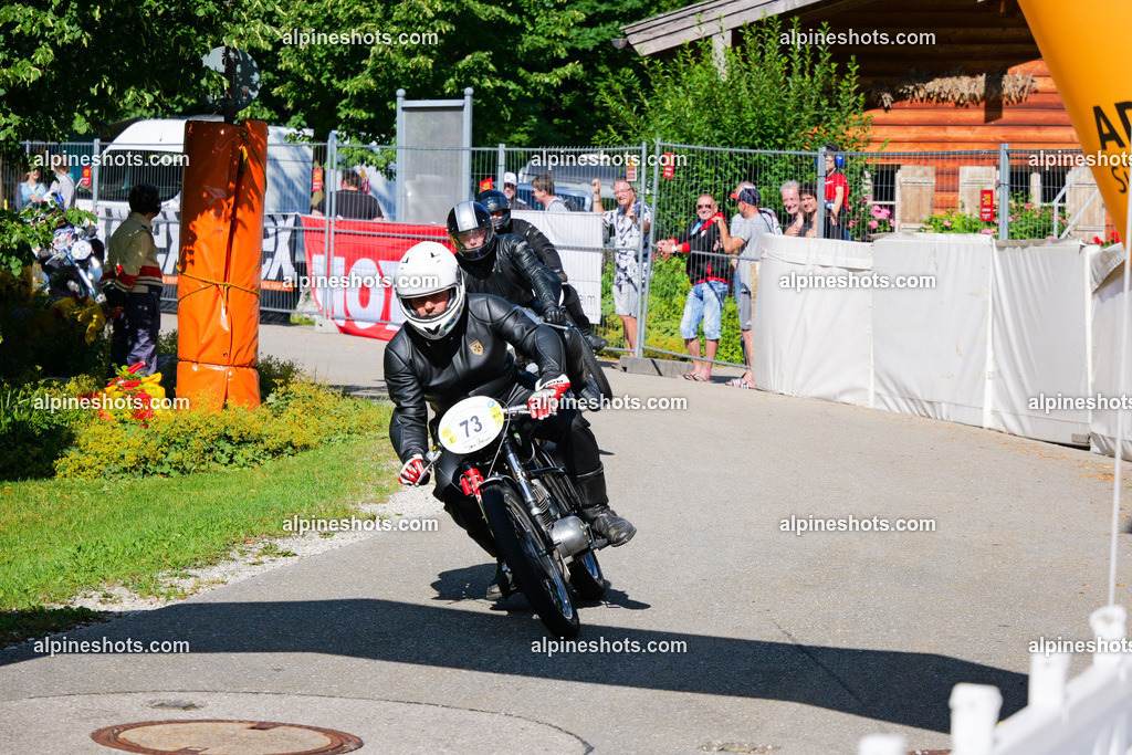 P1025798 | Erleben Sie atemberaubende, hochqualitative Fotos Ihrer Fahrt entlang der malerischen Alpenstraßen. Besuchen Sie alpineshots.com, um professionelle Aufnahmen Ihrer unvergesslichen Reise zu finden und zu kaufen - Realisiert mit Pictrs.com