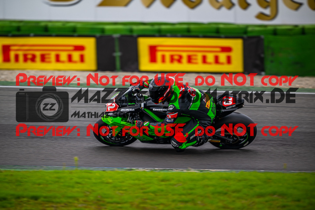 MaZZes_FotoMatrix_220924_5633 | PRO SUPERSTOCK