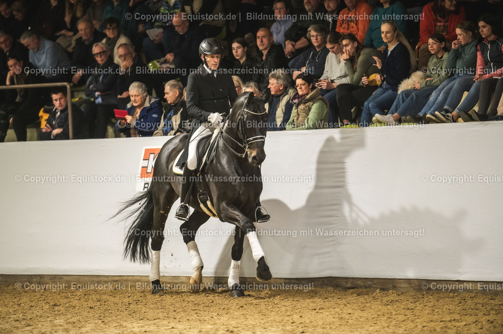 20240302_Hengstvorstellung_Marbach_TOMsPiC_1425 | equistock