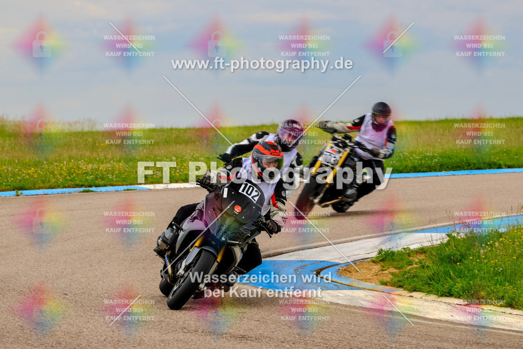 MotoTeam-2332 | Hier findet Ihr Bilder von Touristenfahrten auf der Nürburgring Nordschleife oder von anderen Veranstaltungen die ich besucht habe. Viel Spass beim Durch Schauen 