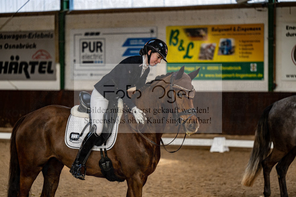 20240308-DOS_4427 | Entdecke hochwertige Reitturnierfotos von Foto Oger. Professionell, emotional und authentisch – jetzt Lieblingsmomente im Shop bestellen.Deutschlandweite Turnierfotografie. - Realisiert mit Pictrs.com