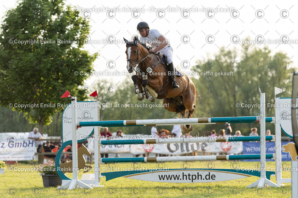 CL5A1457 | Emilia Reinking Fotografie - Realisiert mit Pictrs.com