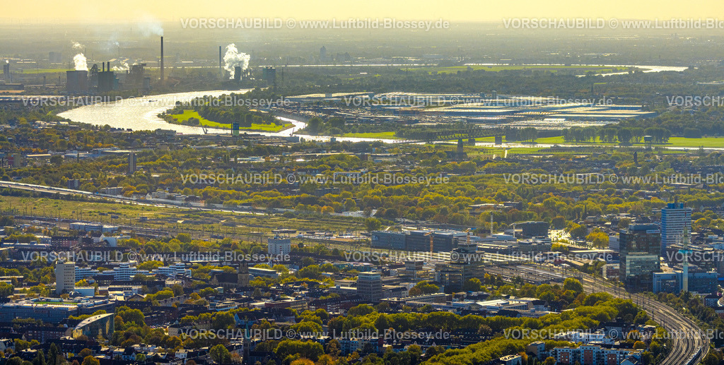 Duisburg221000282 | Luftbild, Fluss Rhein, Industrieanlagen und Werkshafen der Hüttenwerke Krupp Mannesmann HKM, rauchende Schlote und Dampfwolken, Friemersheim, Duisburg, Ruhrgebiet, Nordrhein-Westfalen, Deutschland