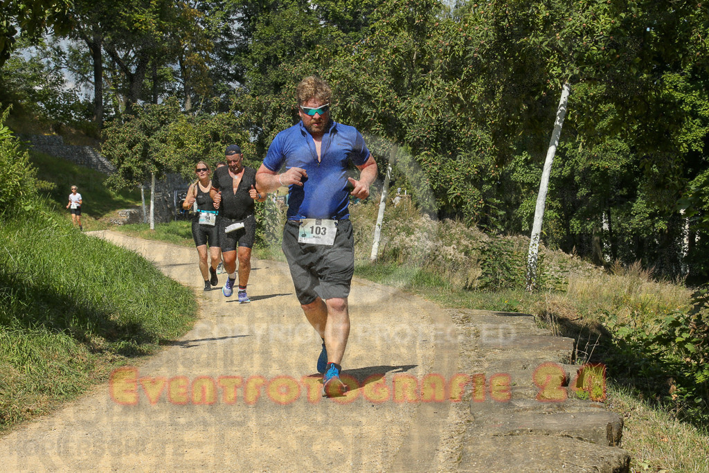 250824_1237_EX1_9945 | Sportfotografie im Rhein-Sieg Kreis, Köln, Bonn, NRW, Rheinland Pfalz, Hessen, etc. Unser Tätigkeitsfeld umfasst den Laufsport vom Volkslauf über den Marathon, Duathlon, Triathon bis zum Ultralauf wie Kölnpfad Ultra oder Schindertrail.