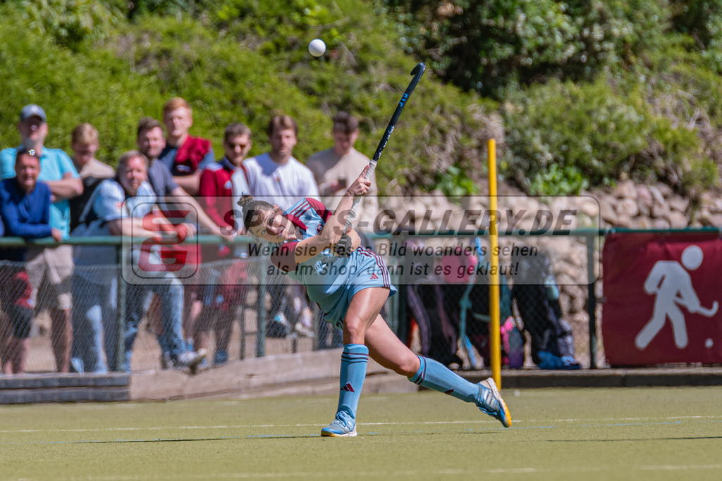 SM_20250511-D85_9934 | 1.Bundesliga Feld - Rückrunde (W) UHC - RWK / 0:3 (0:1)