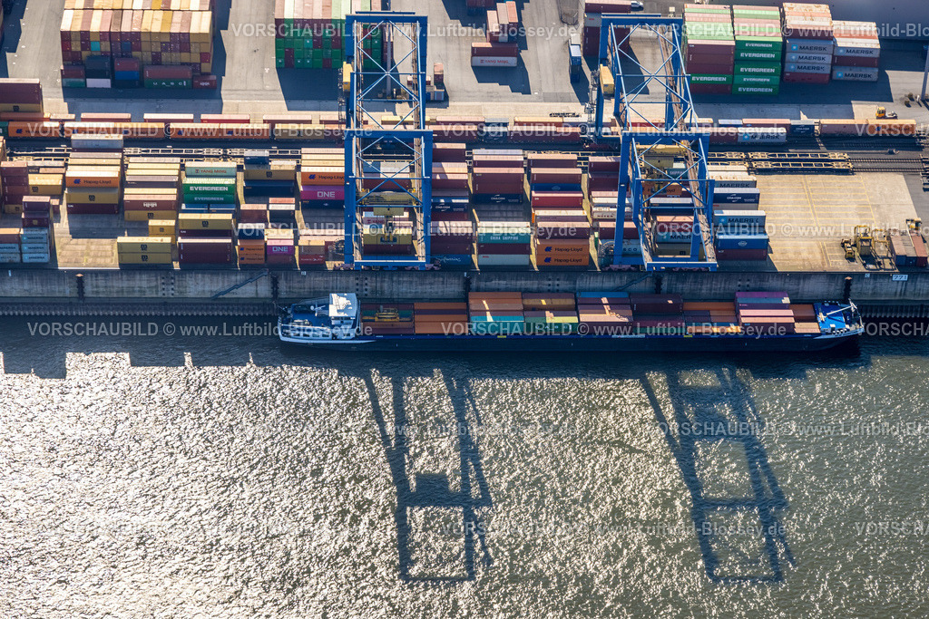 Duisburg250401253LogPort2Wanheim | Luftbild, logport II Wanheim, logport 2, Container Terminal am Fluss Rhein mit Conatinerschiff, Wanheim-Angerhausen, Duisburg, Ruhrgebiet, Nordrhein-Westfalen, Deutschland