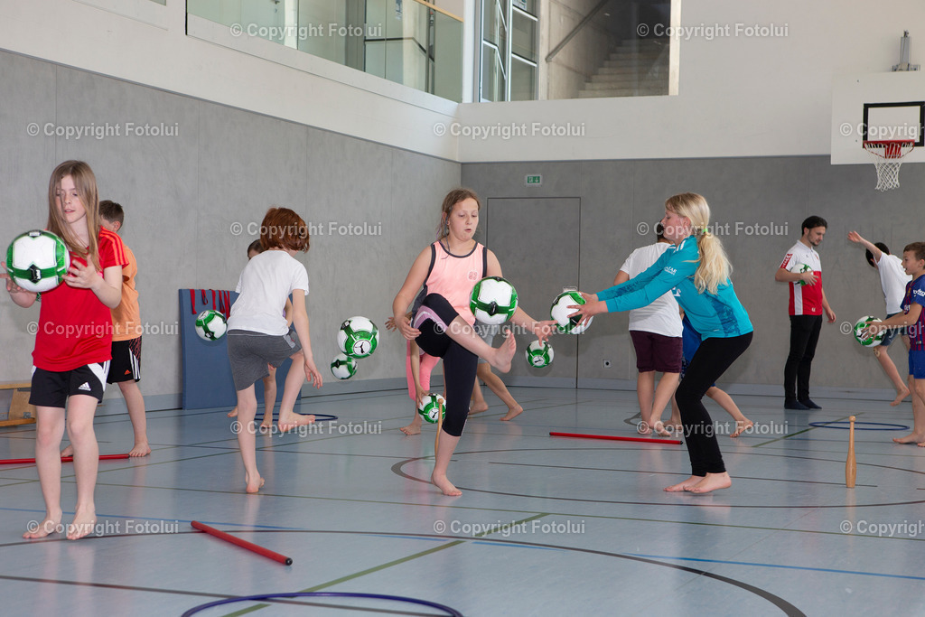 SCHULEAMBALL_030522_17 | bilder, linz, photo, foto, fussball, sport, fotolui, bundesliga