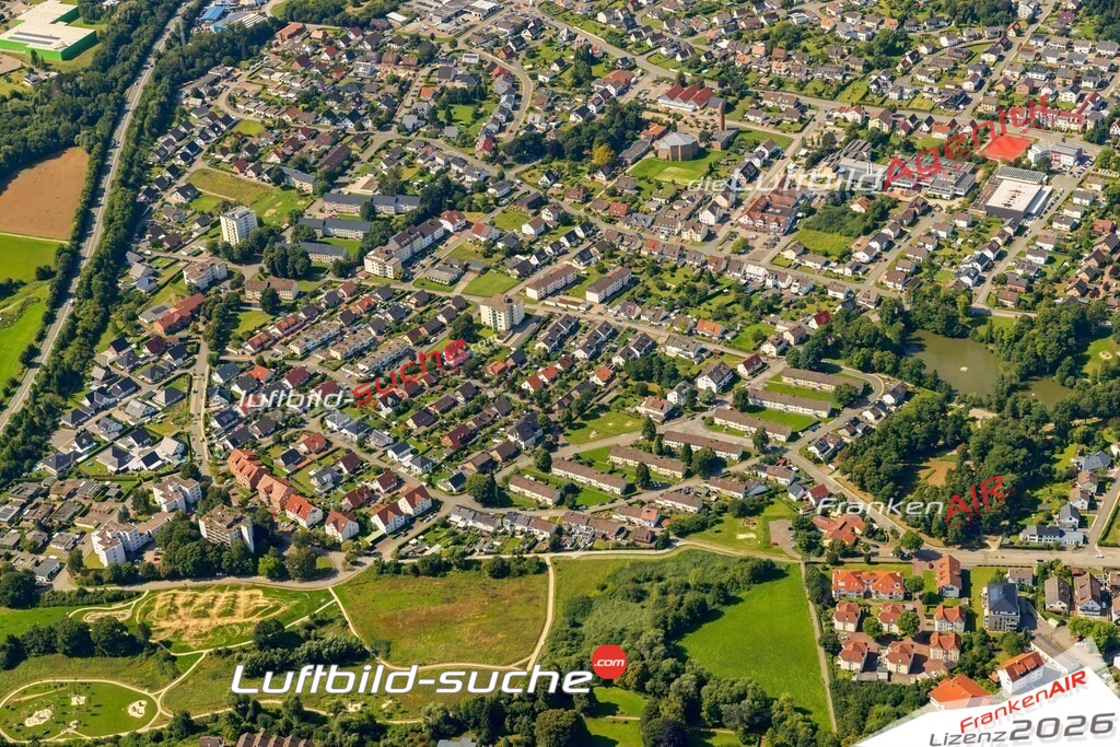 Luftbild der Stadt Bad Driburg - Die Luftaufnahme wurde 2025 vom UL-Flugzeug heraus erstellt ( keine Drohne ) - Hochauflösende Luftaufnahme - für professionelle Ausdrucke geeignet. Die Geschenkidee !Hier alle&nbsp;Infos zur Lizenzierung der LuftaufnahmeWir fliegen auch dieses Jahr wieder in Ihre Region um Luftbilder zu erstellen.- Luftbild anfragen