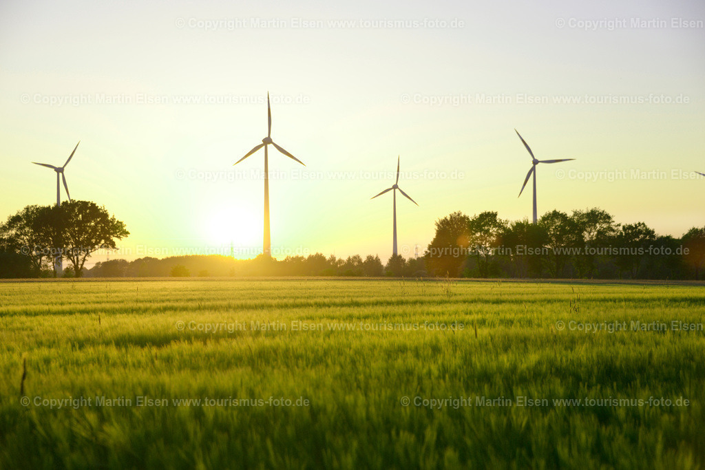 Harsefeld Windkraft Sonnenuntergang_ELS0928a | Fotos aus den Touristenorten aus Norddeutschland. - Realisiert mit Pictrs.com