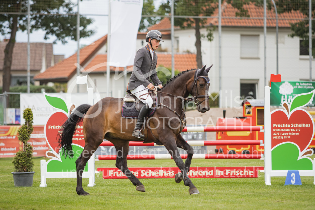 220715_LC_SprPfL2-308 | Deine schönsten Turniermomente als professionelle Fotos! Entdecke hochwertige Pferdesport-Fotografie im Online-Shop. Jetzt Fotos finden & bestellen!